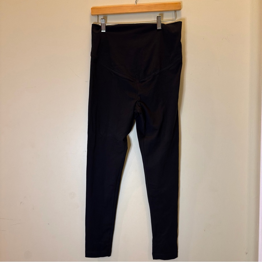 Maternity Old Navy StudioSmooth 7/8 Leggings Womens M Full Panel